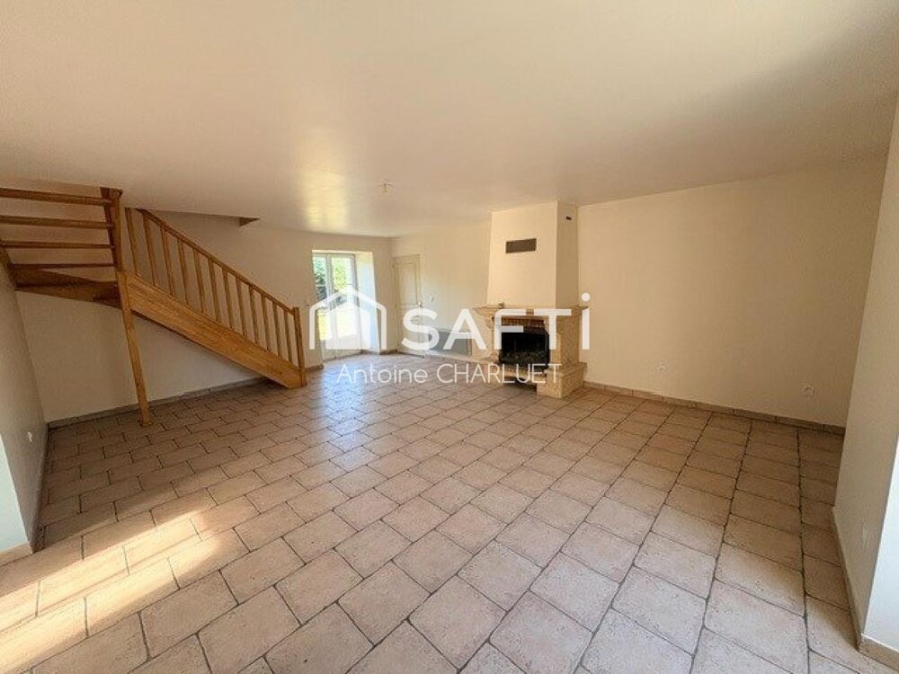Maison 121m² habitable dans un hameau sur un terrain de 702m²