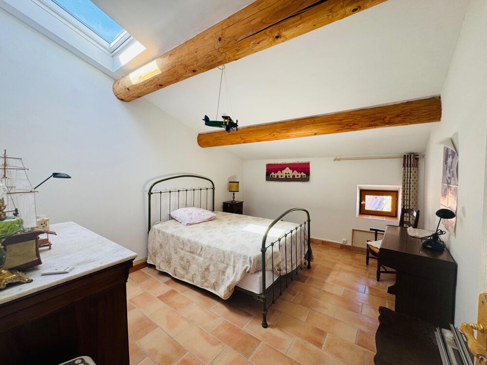 à vendre  Maison Céreste (04280)