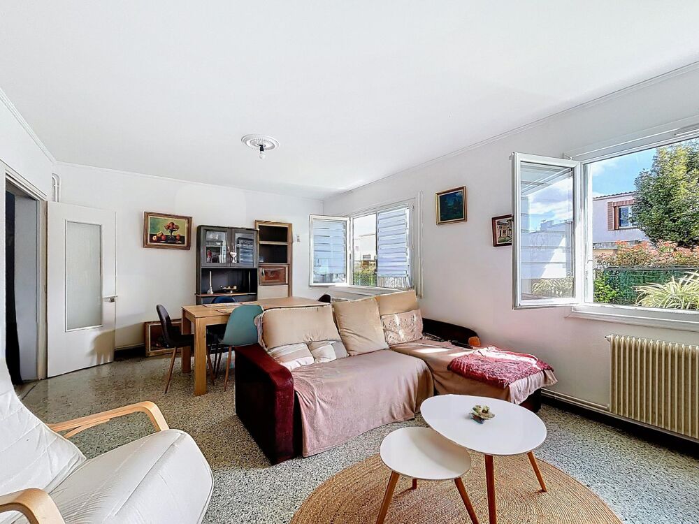 Vente Immeuble Immeuble 4 appartements fort potentiel. Cazeres