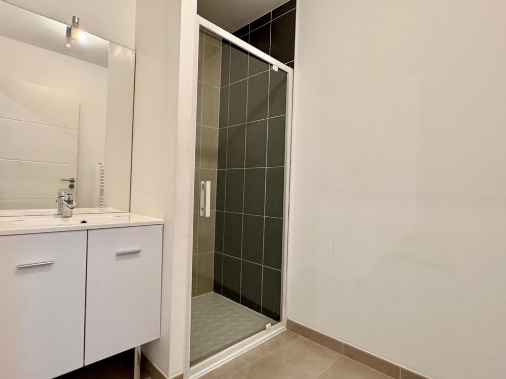 Vente Appartement Appartement T3 en excellent état, box et local vélos. Les sorinieres