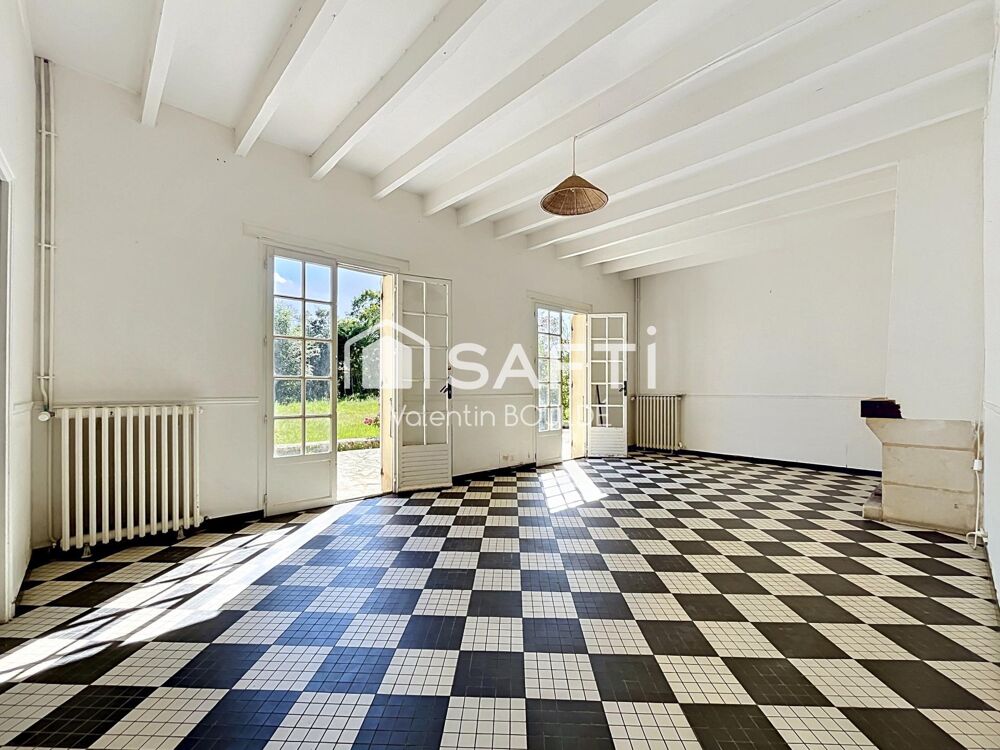 Maison avec beaux espaces - Carbon Blanc