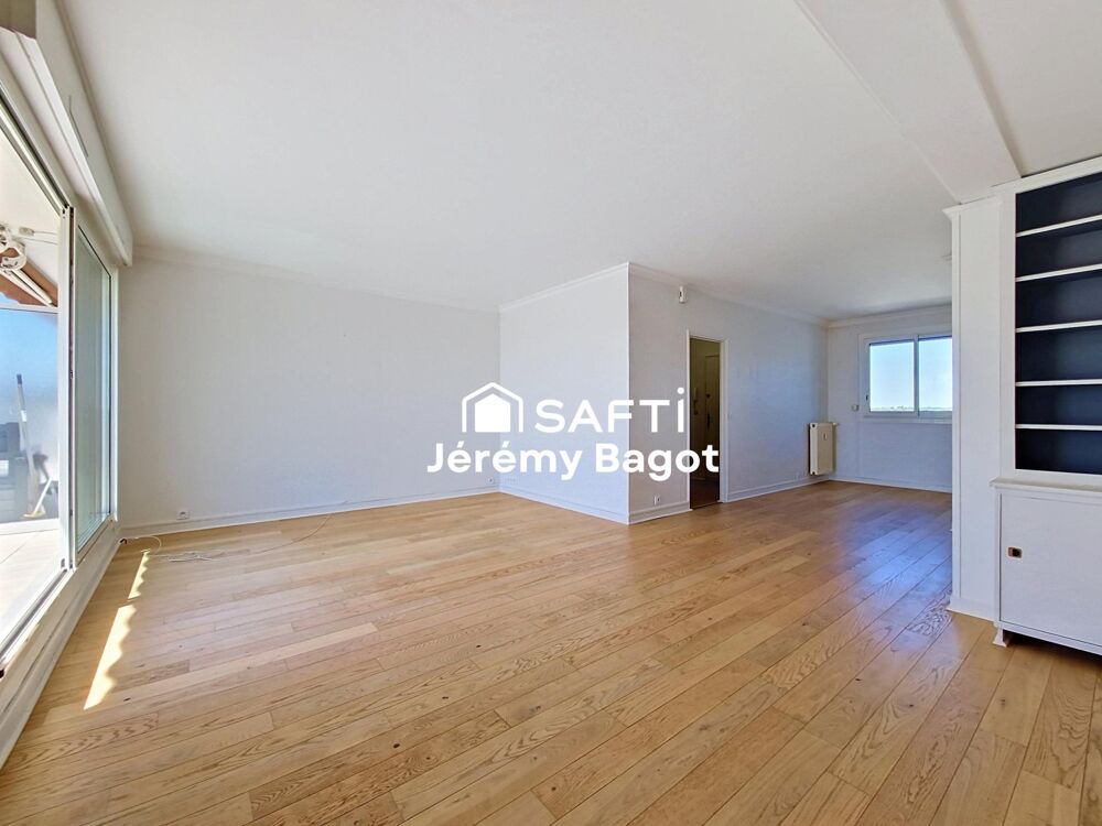 Vente Appartement Grand Duplex avec garage cave et parking Tours