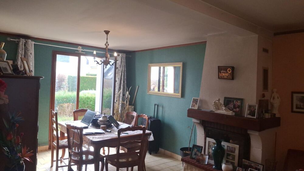 Vente Maison Maison traditionnelle non mitoyenne - proche du bourg (5min à pied)  et de la gare (2H40 de Paris en TGV) Acigne