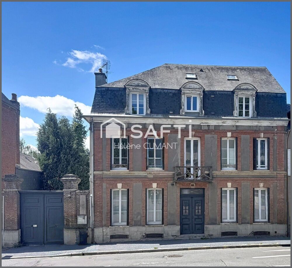 Vente Maison Hôtel particulier entièrement rénové - 11 suites parentales - parking - jardin de 700 m². Lisieux