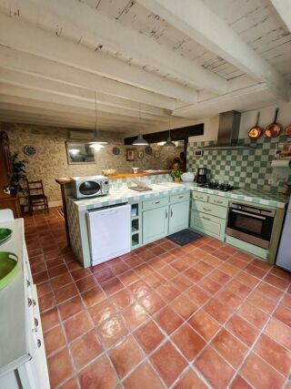  Maison à vendre 12 pièces 355 m²