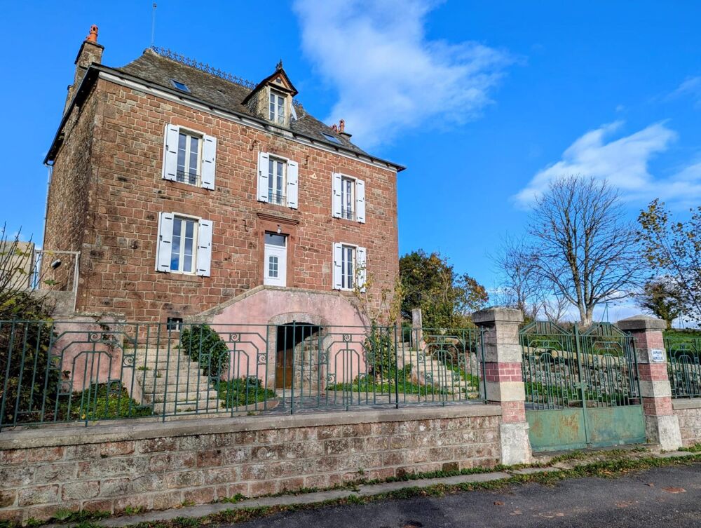 Maison de maître avec une vue dégagée