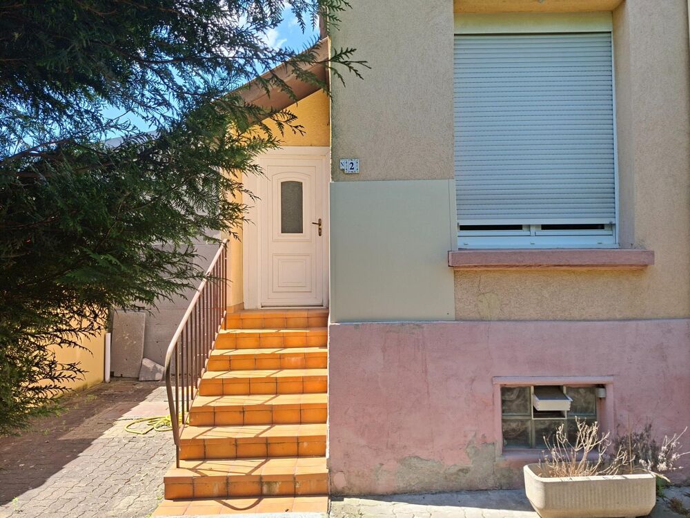 jolie maison et son très beau jardin!