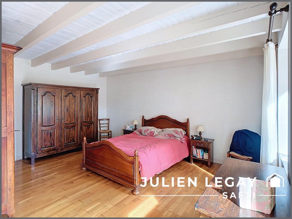 Vente Maison Authentique maison dépendances et grand terrain – Charme et tranquillité Saint-martin-de-saint-maixent