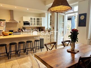  Maison à vendre 10 pièces 342 m²