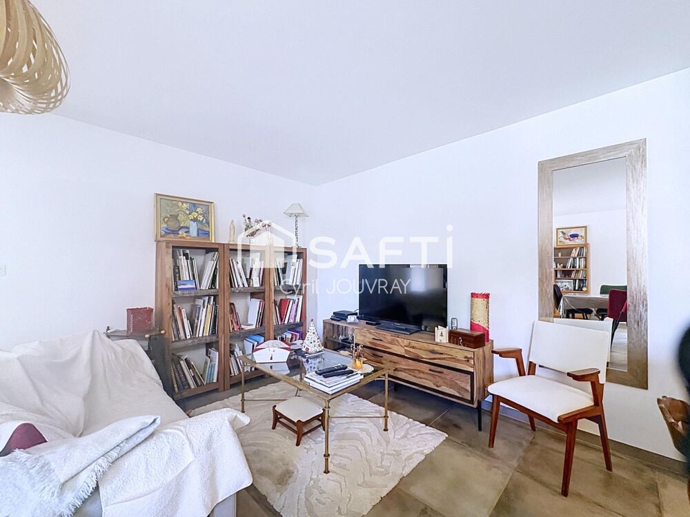 Appartement T3 avec parking souterrain dans résidence fermée