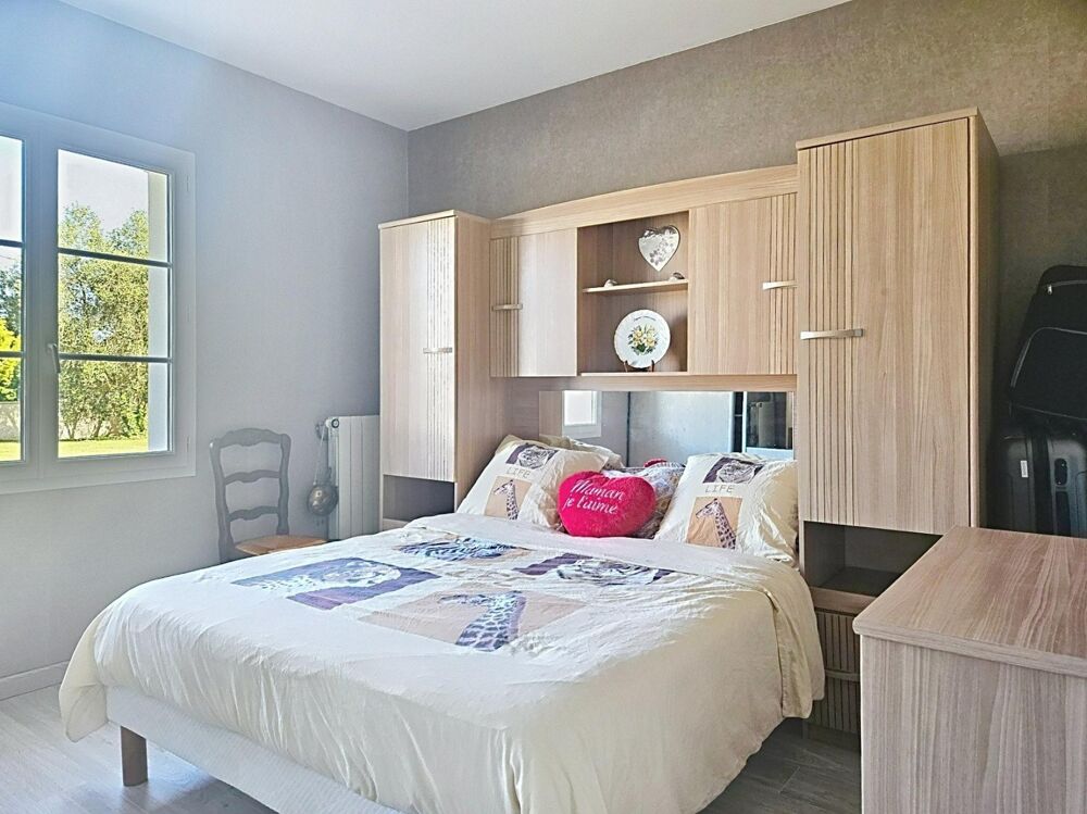 Maison coup de coeur plain pied 4 chambres dependances et grand terrain