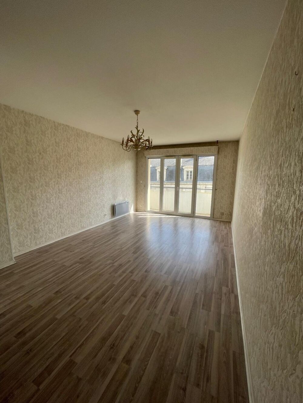 Appartement T2, centre-ville, balcon.