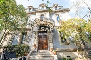 Maison à vendre 8 pièces 327 m²