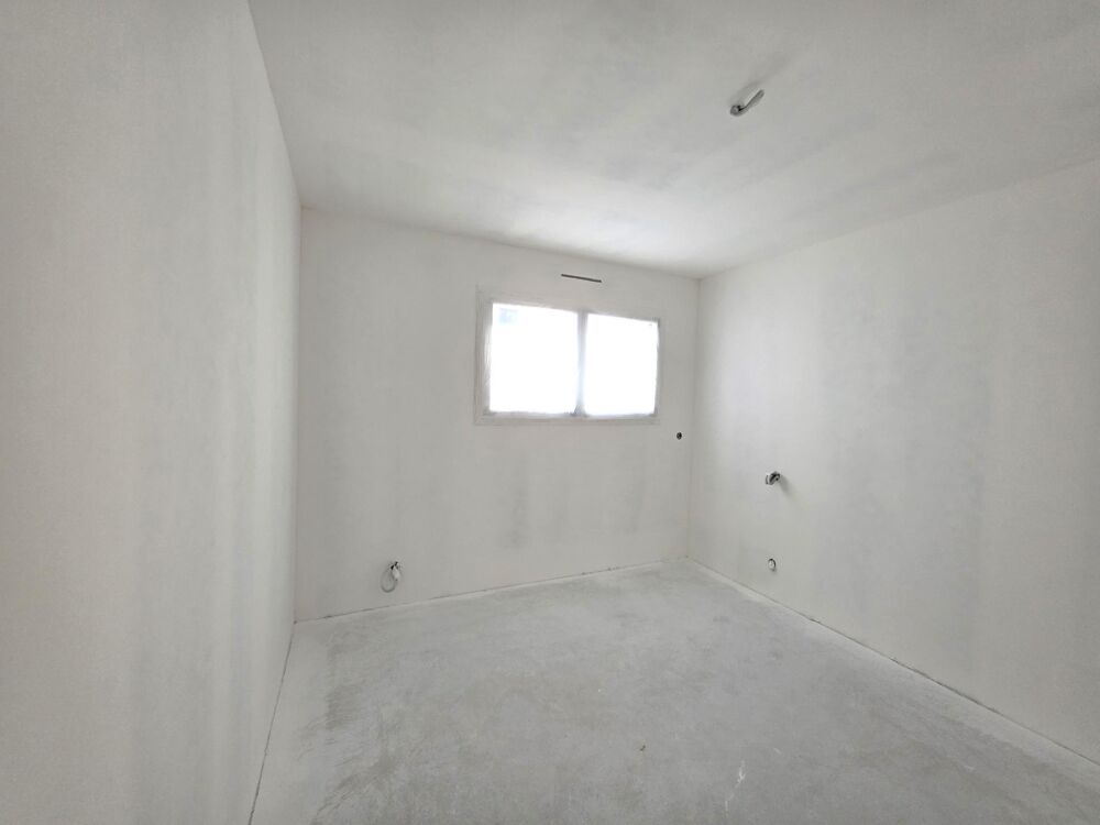 Vente Maison Maison Neuve à 4 minutes du centre Commercial Espace Anjou !  5 chambres / vie de plain-pied / garage Saint-barthelemy-d'anjou