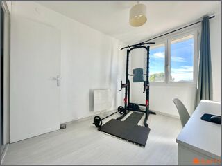  Appartement  vendre 4 pices 67 m