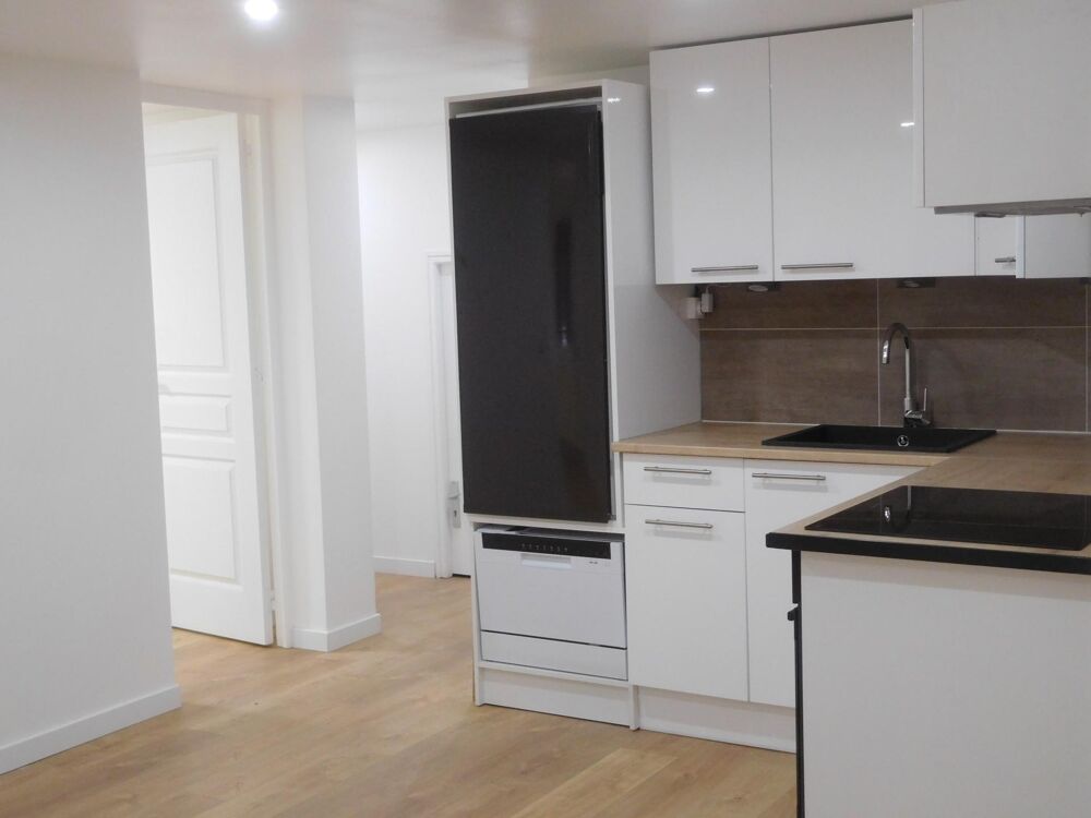 Location Appartement T3 rénové, bien équipé, 2 chambres, en location, 2ème étage, 01130 NANTUA, Nantua