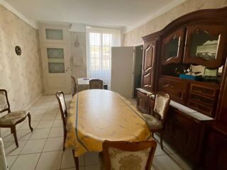  Immeuble � vendre 260 m�