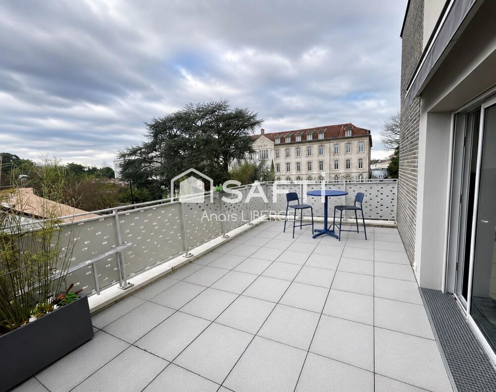 T3 duplex lumineux avec Terrasse de 20 m²