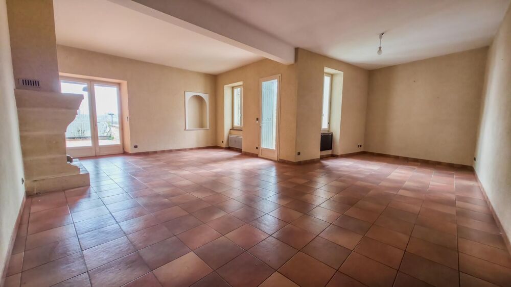 Maison en pierre 228 m² avec piscine
