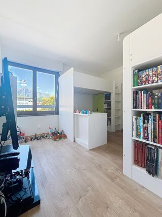  Appartement à vendre 4 pièces 79 m²
