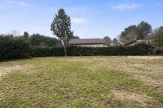  Terrain à vendre 619 m²