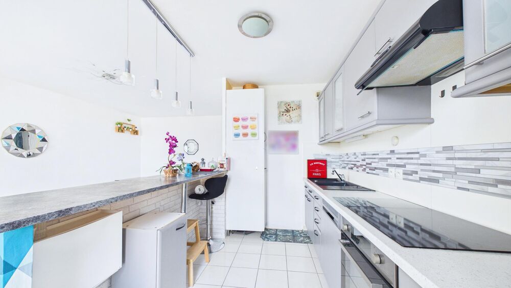 Vente Appartement T3, parfait état, lumineux, balcon et double box à Villejuif Villejuif