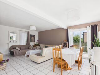 Vente Maison Saint-Pol-de-Léon – Tout à pied ! Contemporaine avec vie de plain-pied, jardin paysagé et fort potentiel Saint-pol-de-leon