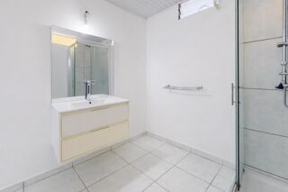  Appartement � vendre 4 pi�ces 74 m�