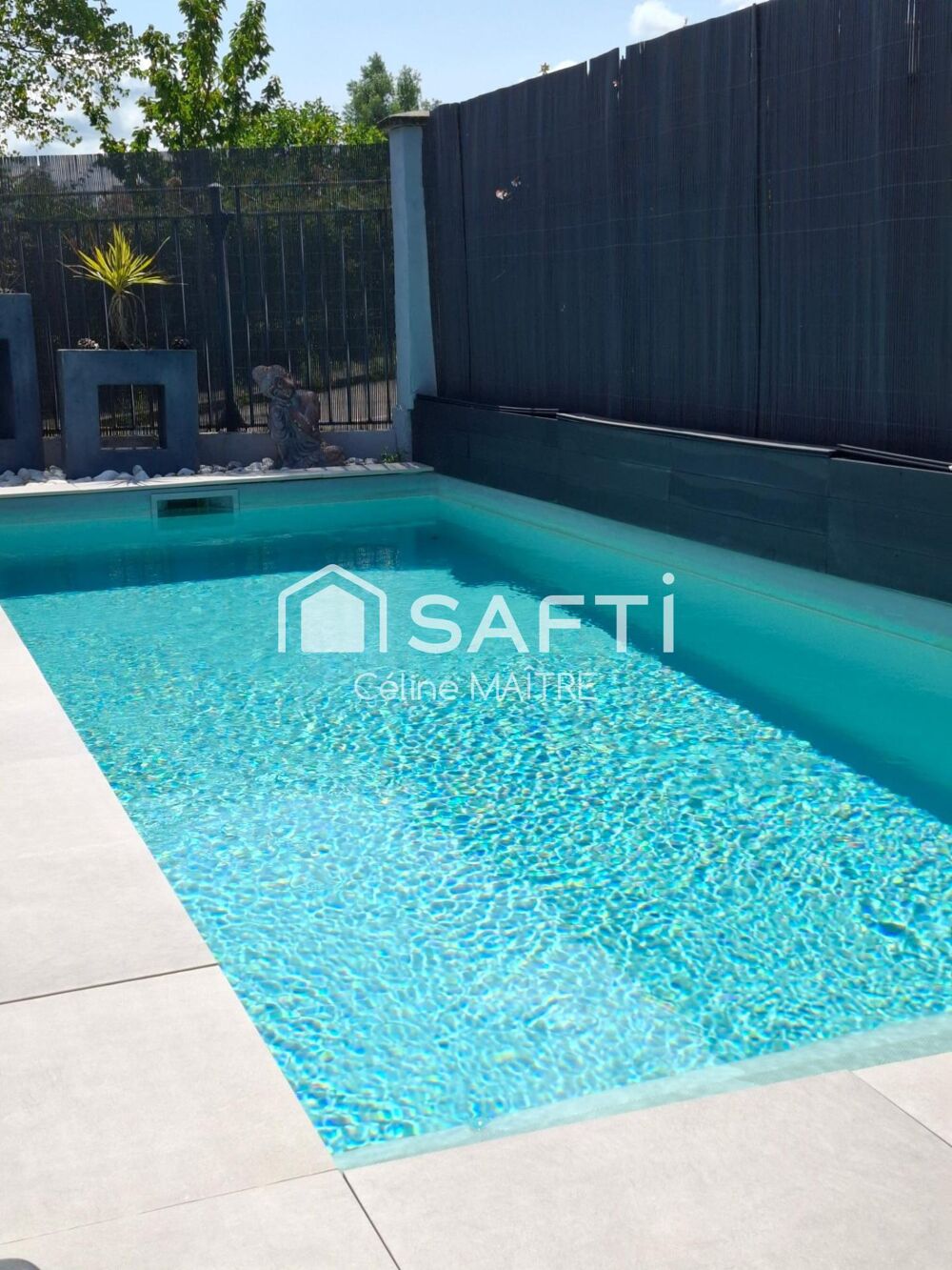 Vente Maison 180 m²  • 5 chambres • Piscine chauffée • Sous-sol de 116 m² Menthonnex-sous-clermont