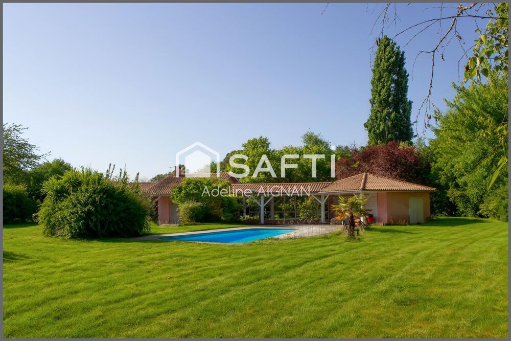 Vente Maison Maison de 160 m² 4 chambres sur grand terrain arboré à Mérignac Merignac