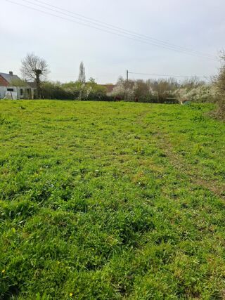  Terrain à vendre 2100 m²