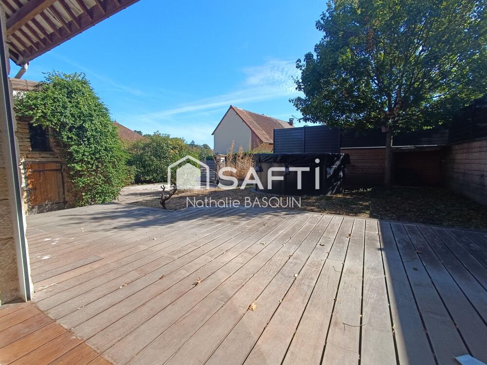 Vente Maison Jully les Buxy authentique maison en pierre rénovée. Buxy