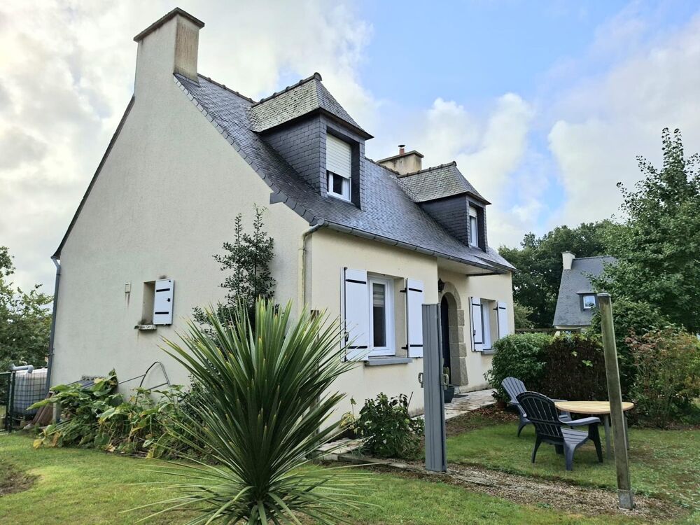 PLOUVORN  Maison familiale, 3 chambres & bureau, au calme dans un environnement verdoyant