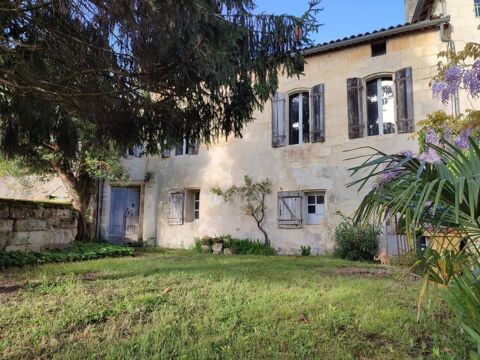   dans le quartier historique de saint Emilion Maison - 4 pi�ce(s) - 122 m�