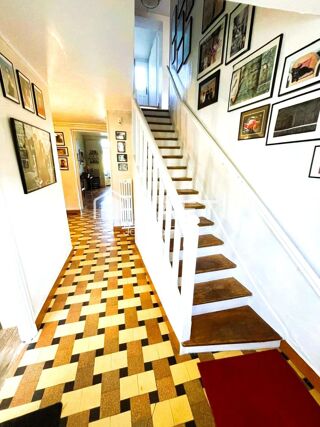  Maison  vendre 7 pices 210 m