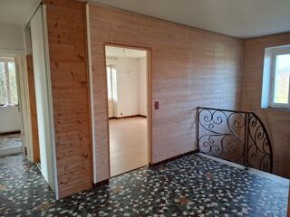  Maison � vendre 8 pi�ces 205 m�