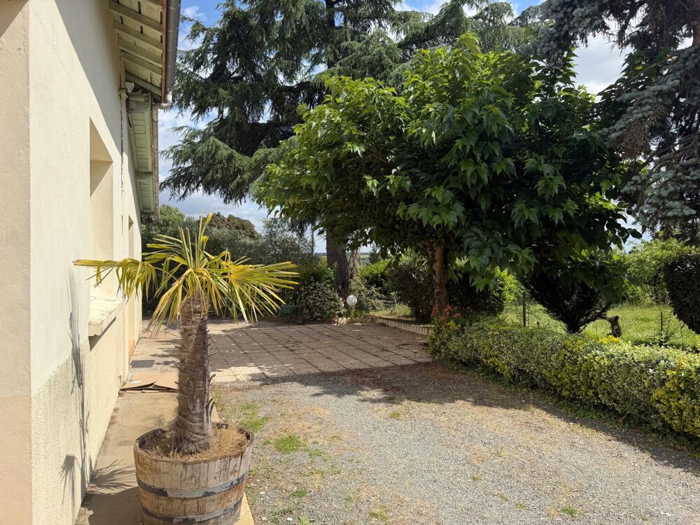 Maison de plain-pied 135 m² avec garage 90 m²
