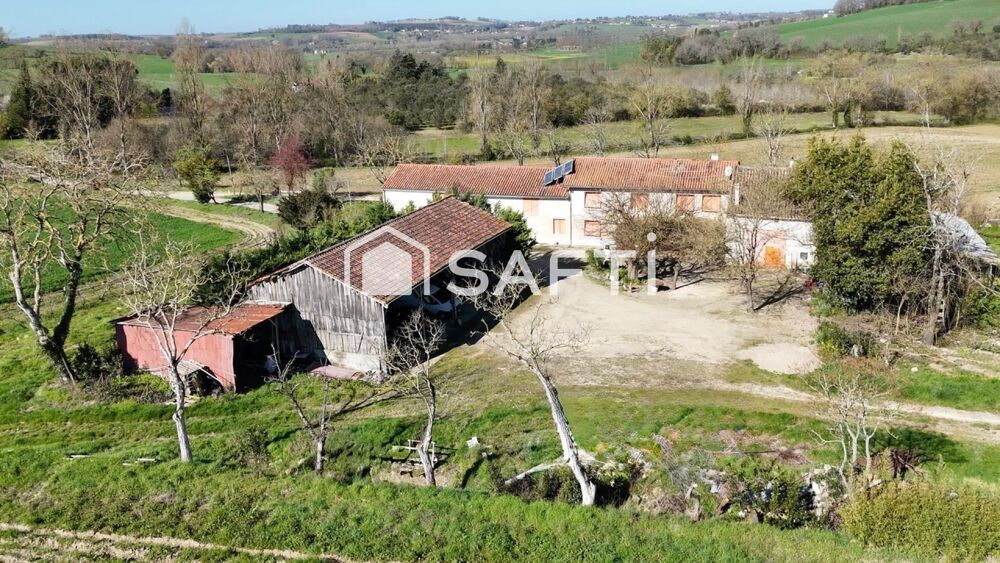 grande ferme à rénover à 5 minutes de Nérac.