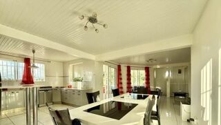  Maison � vendre 7 pi�ces 174 m�