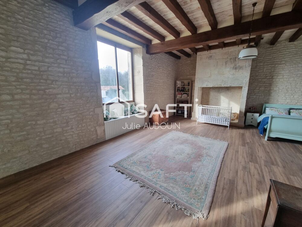 � vendre  Maison Chives (17510)