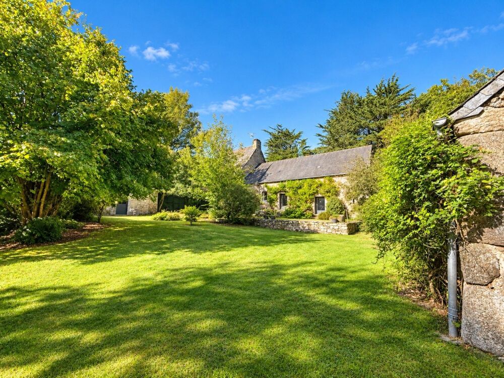 Vente Maison Havre de paix du 17ème, dépendances et étang Canihuel