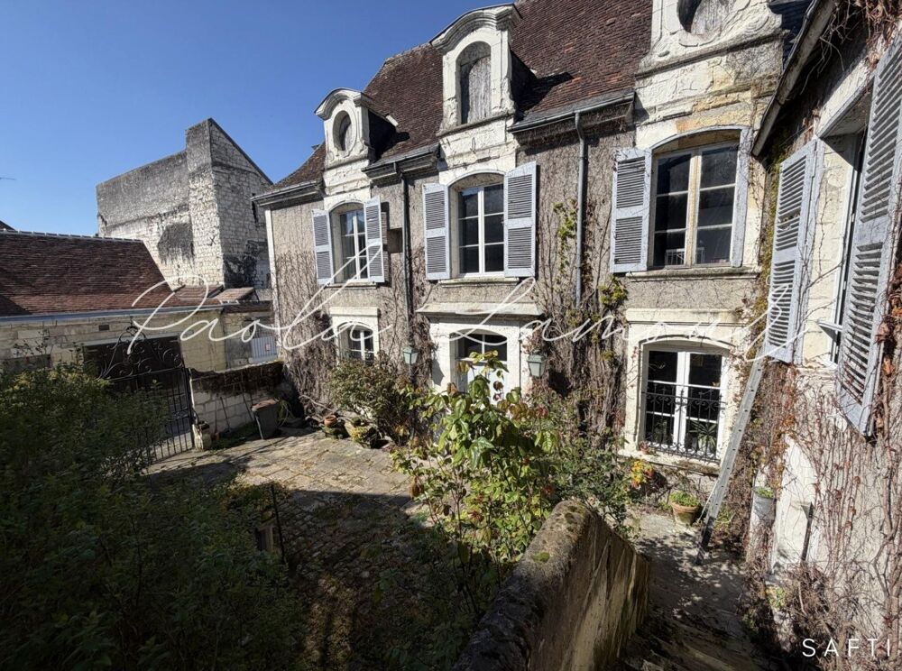 Très bel Hôtel particulier du XVII ème idéalement situé