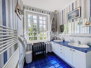  Maison � vendre 10 pi�ces 210 m�