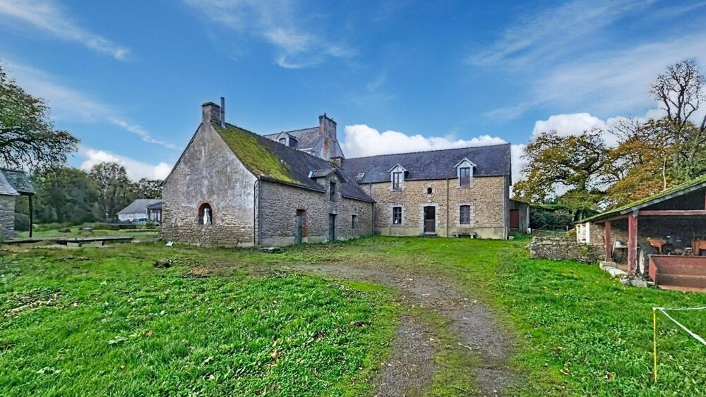 Proche REDON, au coeur de 24ha, propriété avec dépendances.
