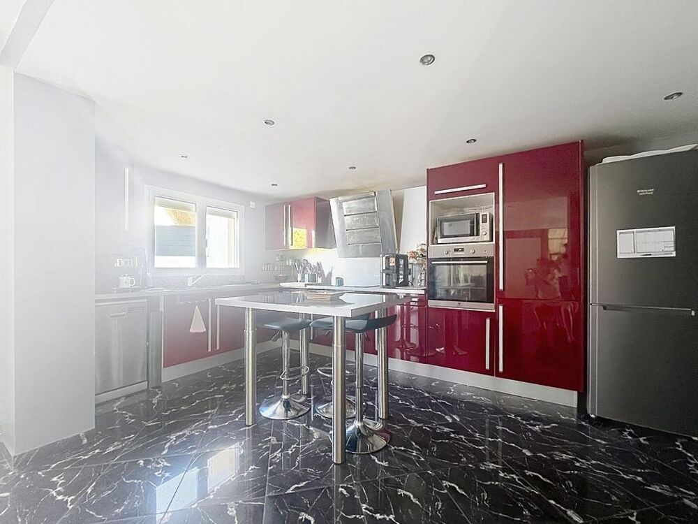 Vente Maison Maison de plain pied - Confort optimal pour toute la famille avec espace jardin Le mesnil-saint-denis