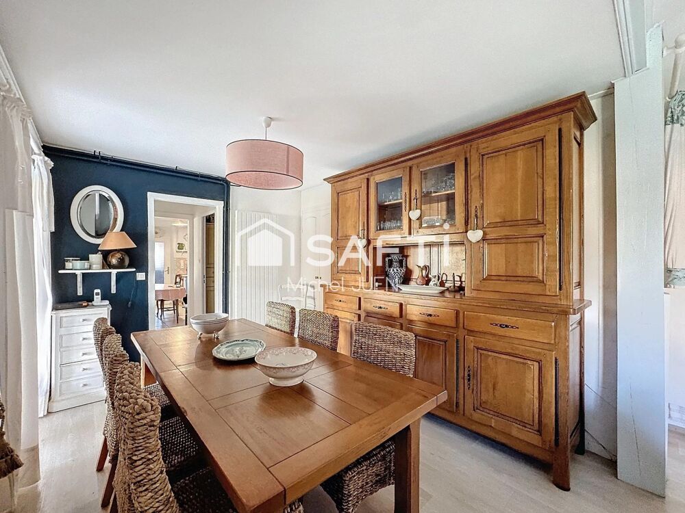NAROSSE  Maison de 159 m² avec garage et jardin  Viager occupé