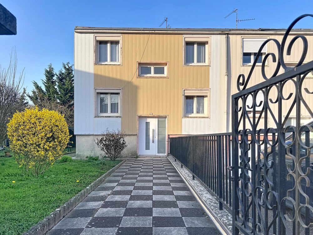 Maison 6 pièces 97 m² · à Guenange · 97 m² · 219 000 €