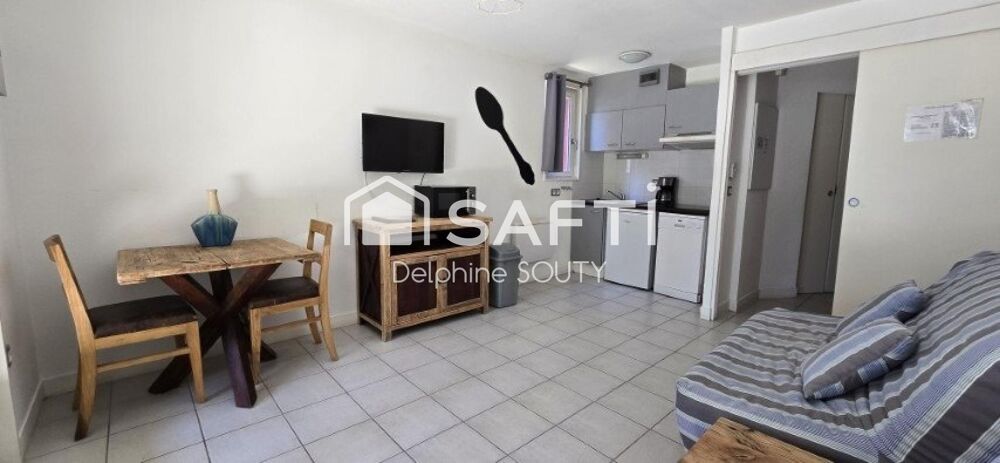 Studio avec terrasse dans résidence avec piscine