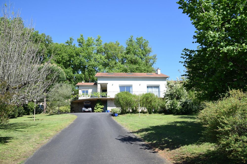 Vente Maison Elégance, vue panoramique. Iteuil