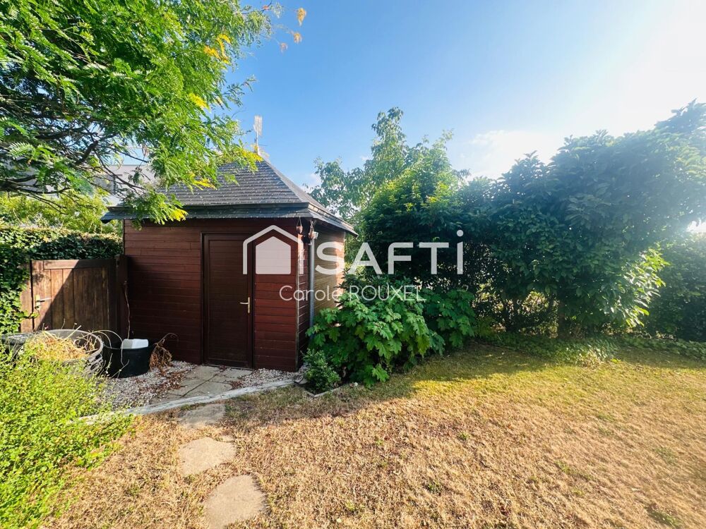 Vente Maison Maison d'env. 170M2 de 2003 sur 3 niveaux avec 5 chambres, 2 salles de bain, 2 wc, 1 garage, 1 buanderie, 1 jardin sur un terrai Vannes